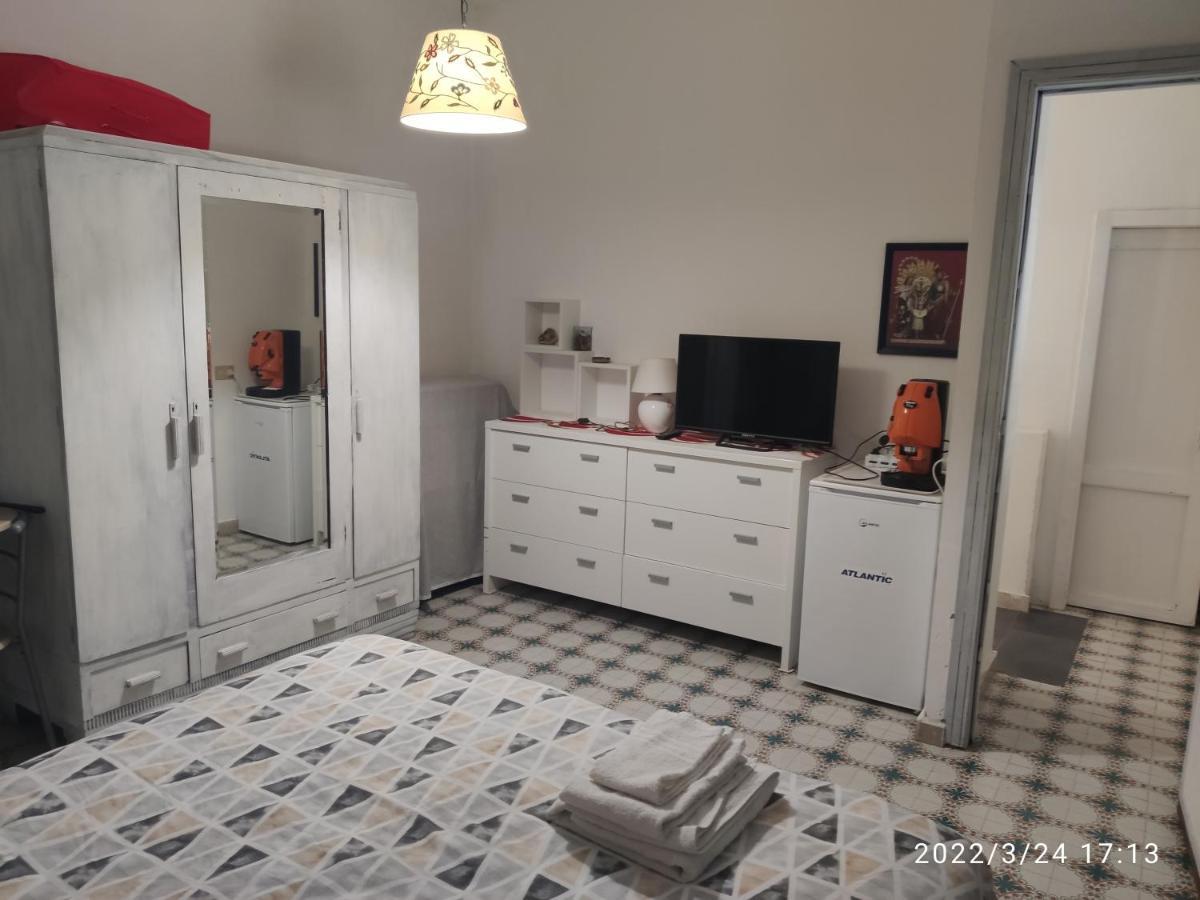 Holiday Home Sulmare Isola delle Femmine Esterno foto