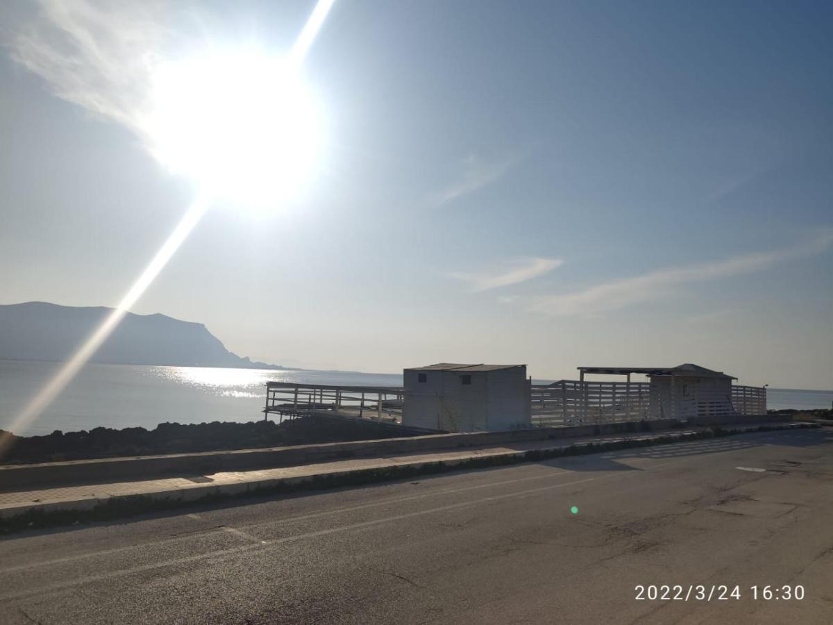 Holiday Home Sulmare Isola delle Femmine Esterno foto