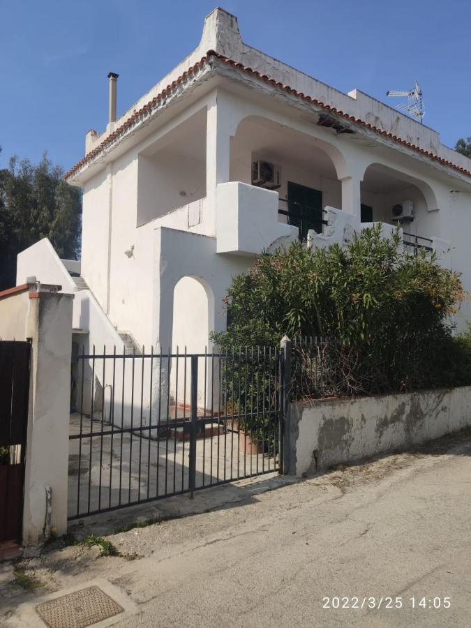 Holiday Home Sulmare Isola delle Femmine Esterno foto