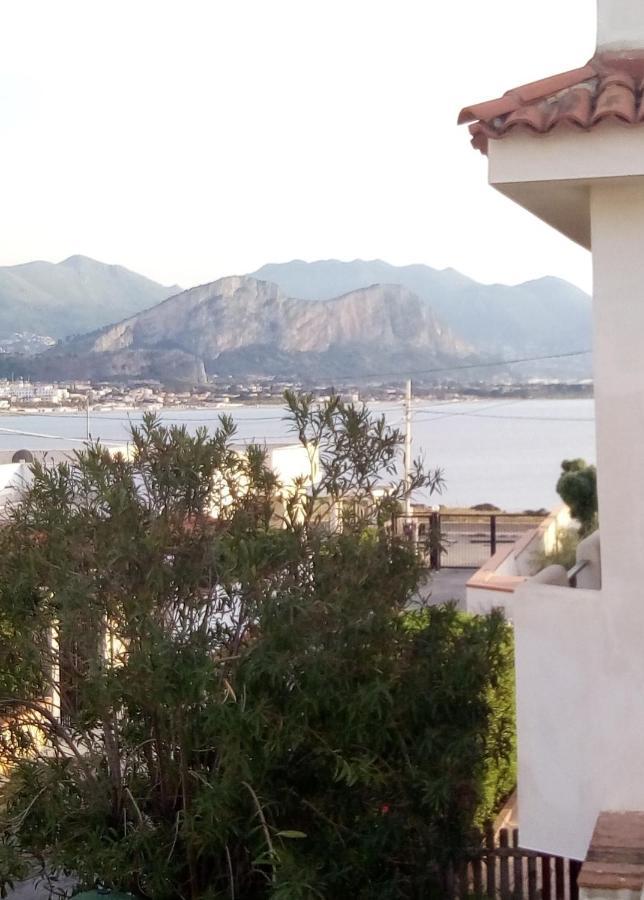 Holiday Home Sulmare Isola delle Femmine Esterno foto
