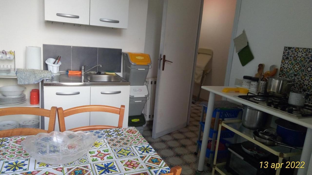 Holiday Home Sulmare Isola delle Femmine Esterno foto